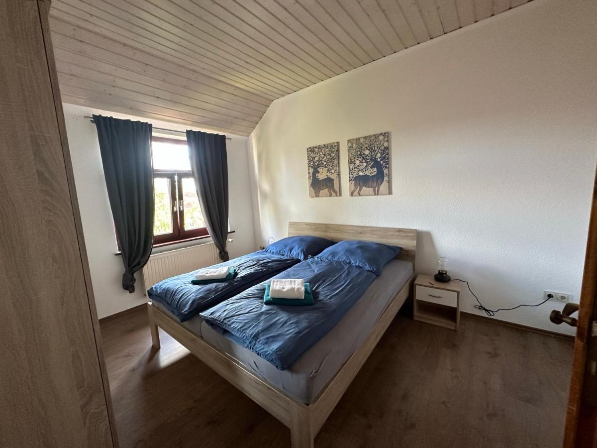 98Qm Wohnung Im Villenviertel - Voll Ausgestattet Mit Balkon Und Kamin - Wlan Gratis Wilhelmshaven Exterior photo